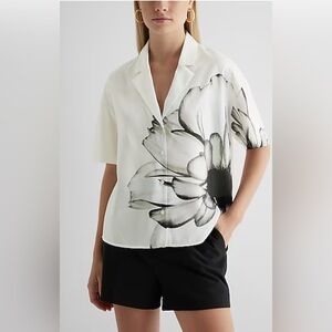 Express Button Down Floral Print Cropped Blouse White Black Large